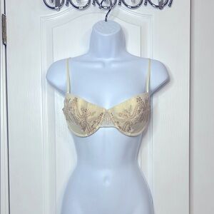 Elegant Cream Lace Bra